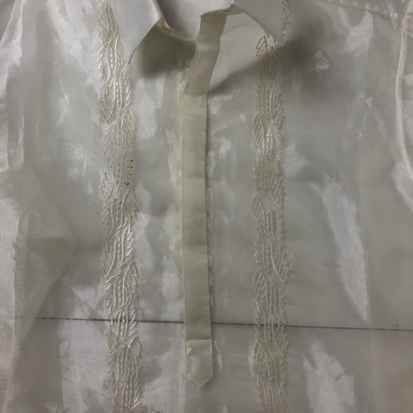 Barong Tagalog Size Large Long Sleeve Half Button - Picture 5 of 7